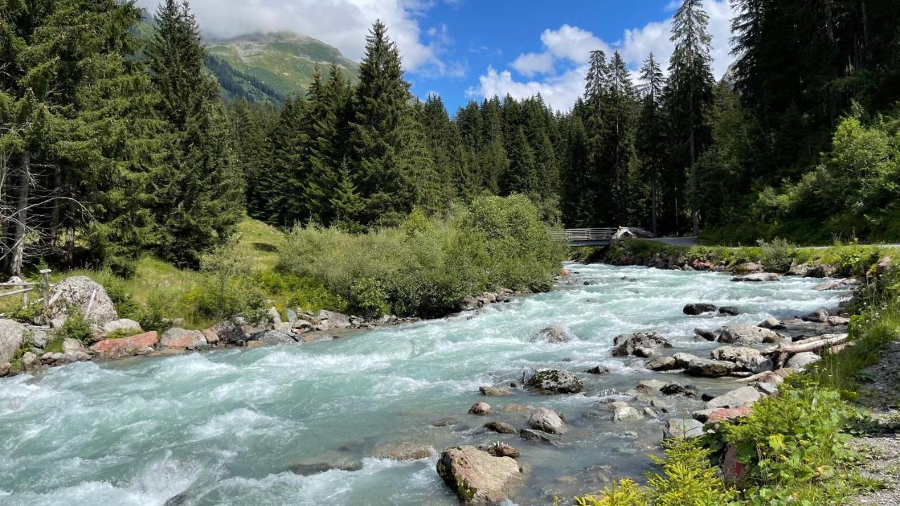 Ferienwohnung Mit Idyllischer Aussicht Klosters Exterior photo